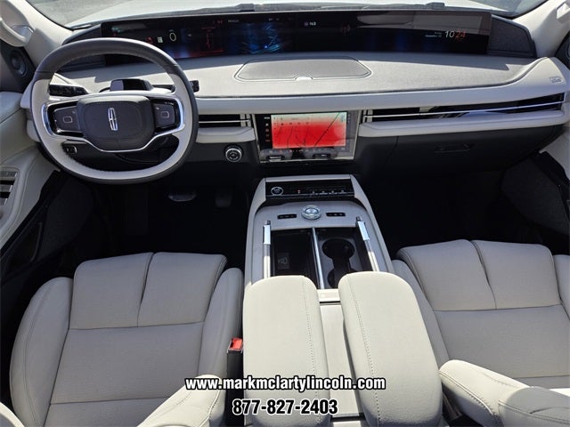 2025 Lincoln Navigator L Reserve