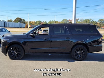 2025 Lincoln Navigator L Reserve