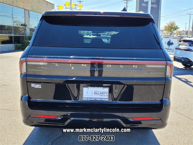 2025 Lincoln Navigator L Reserve