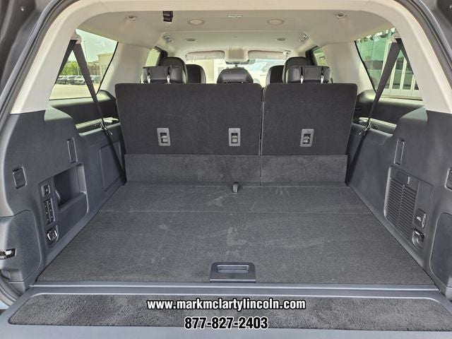 2027 Lincoln Navigator L Premiere