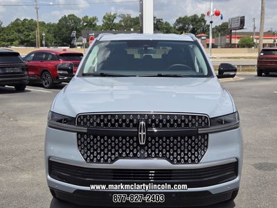 2027 Lincoln Navigator L Premiere
