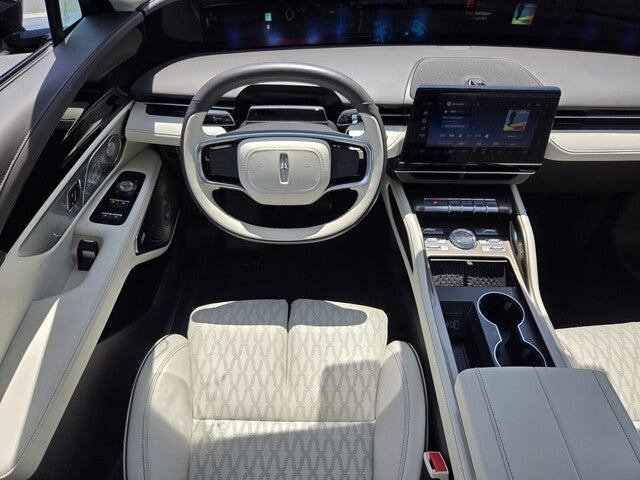 2025 Lincoln Nautilus Black Label