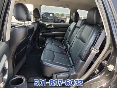 2020 Nissan Pathfinder SL