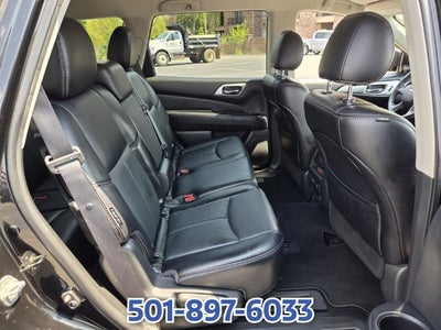 2020 Nissan Pathfinder SL