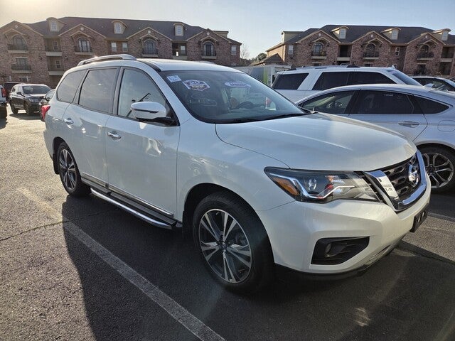 2019 Nissan Pathfinder Platinum