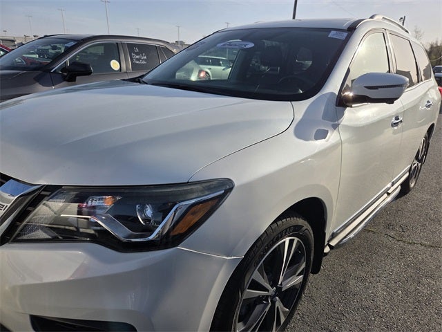 2019 Nissan Pathfinder Platinum