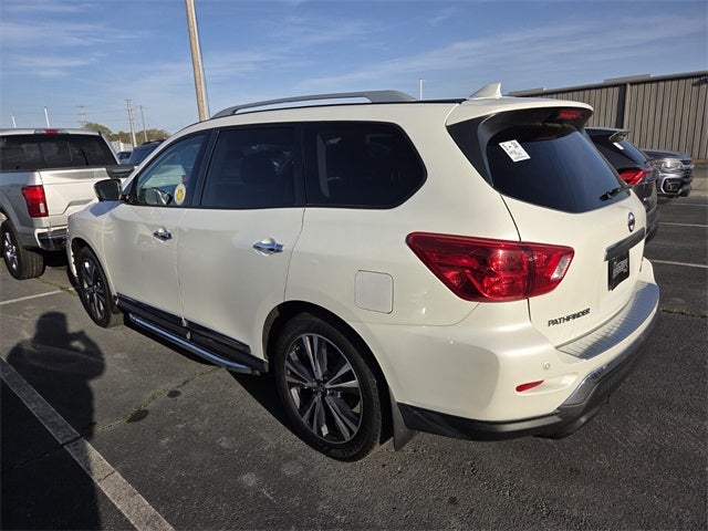 2019 Nissan Pathfinder Platinum