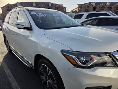 2019 Nissan Pathfinder Platinum