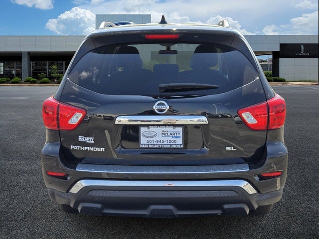 2019 Nissan Pathfinder SL