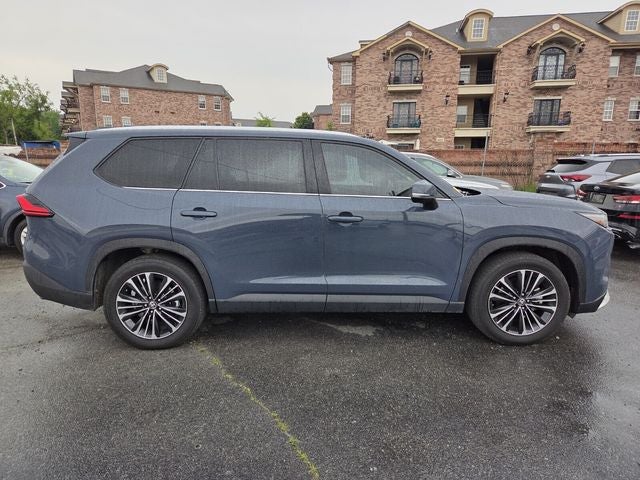 2024 Toyota Grand Highlander Hybrid MAX Platinum