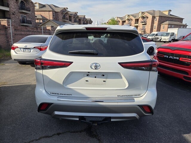 2023 Toyota Highlander Platinum