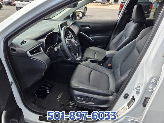 2024 Toyota Corolla Cross XLE