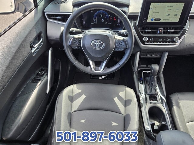 2024 Toyota Corolla Cross XLE