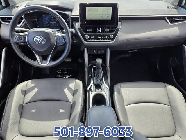 2024 Toyota Corolla Cross XLE