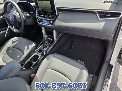 2024 Toyota Corolla Cross XLE