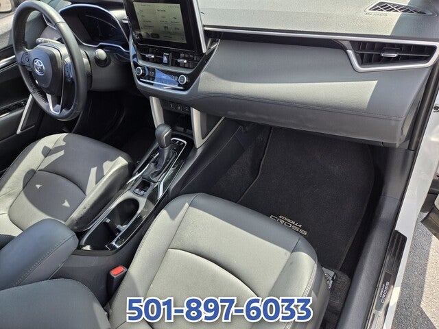 2024 Toyota Corolla Cross XLE