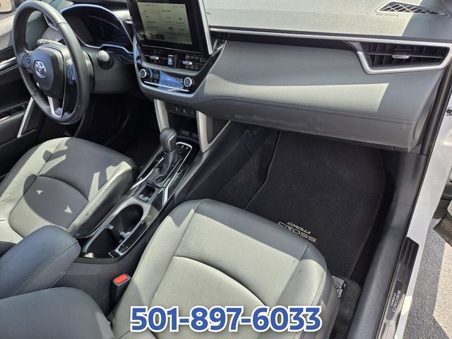 2024 Toyota Corolla Cross XLE