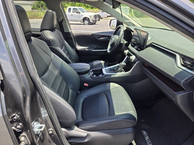 2020 Toyota RAV4 Limited