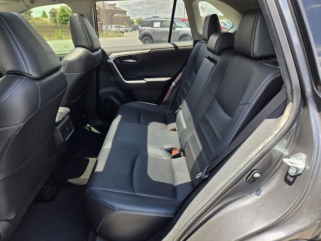 2020 Toyota RAV4 Limited