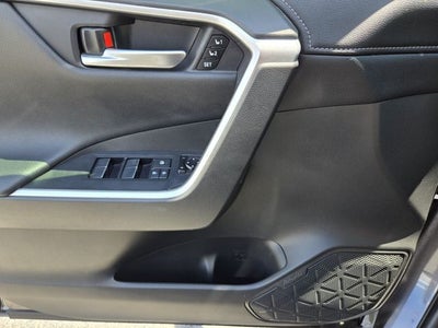 2020 Toyota RAV4 Limited