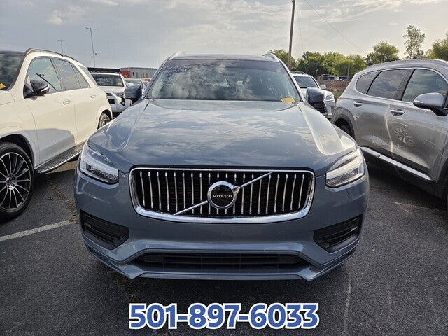 2022 Volvo XC90 T5 Momentum