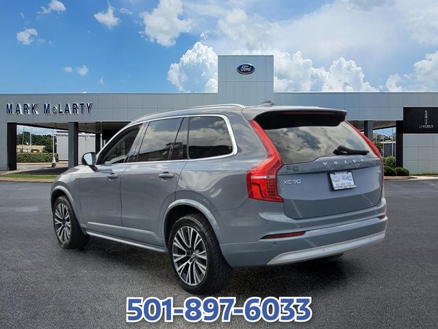 2022 Volvo XC90 T5 Momentum