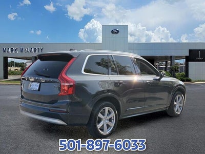 2022 Volvo XC90 T5 Momentum