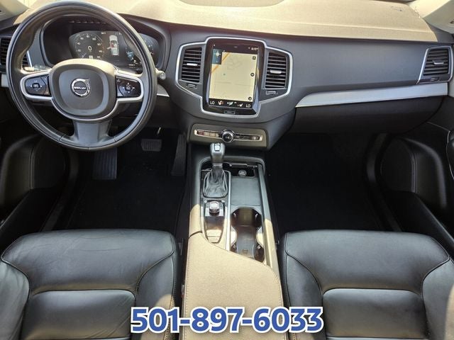 2022 Volvo XC90 T5 Momentum