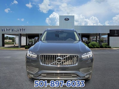 2022 Volvo XC90 T5 Momentum