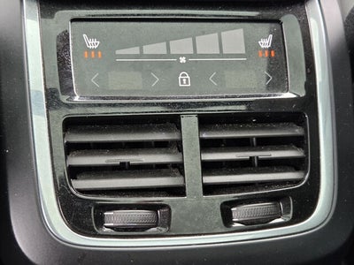 2022 Volvo XC90 T5 Momentum