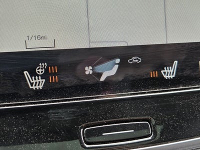 2022 Volvo XC90 T5 Momentum