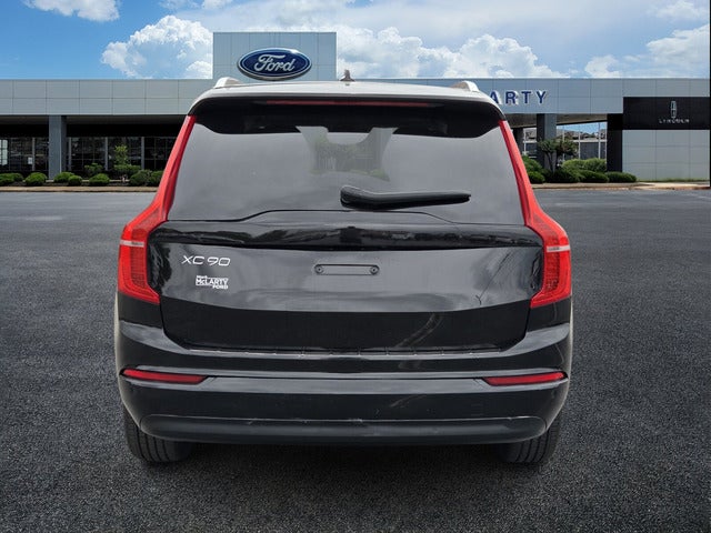 2022 Volvo XC90 T5 Momentum