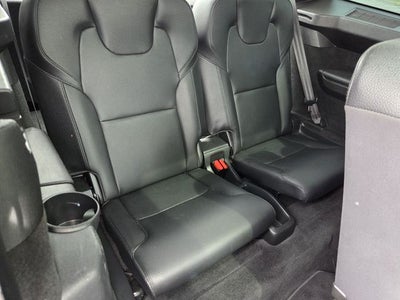 2022 Volvo XC90 T5 Momentum
