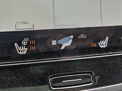 2022 Volvo XC90 T5 Momentum