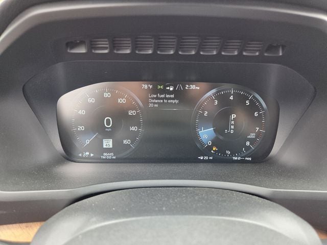 2022 Volvo XC90 T5 Momentum