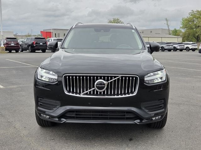 2022 Volvo XC90 T5 Momentum