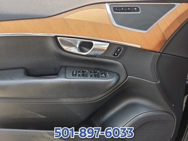2023 Volvo XC90 B5 Plus