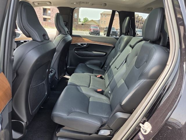 2023 Volvo XC90 B5 Plus