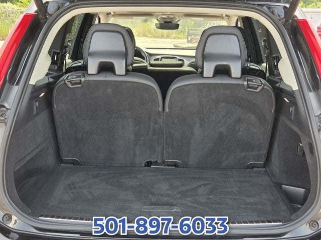 2023 Volvo XC90 B5 Plus