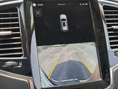 2023 Volvo XC90 B5 Plus