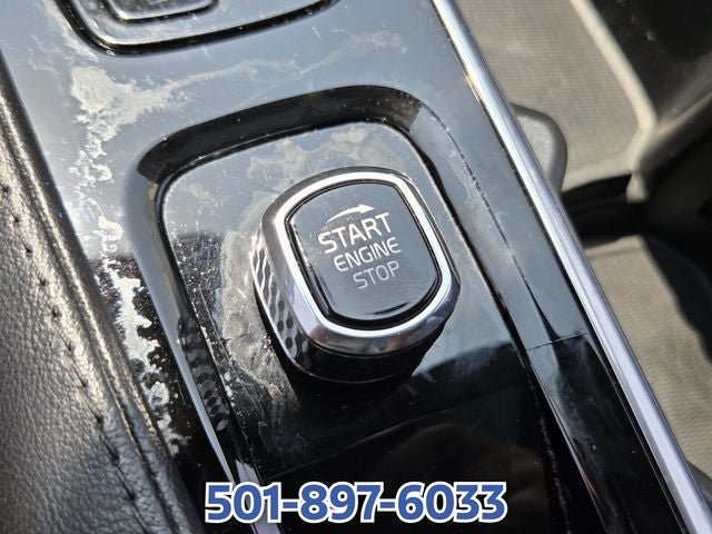 2023 Volvo XC90 B5 Plus