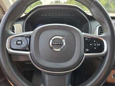 2023 Volvo XC90 B5 Plus
