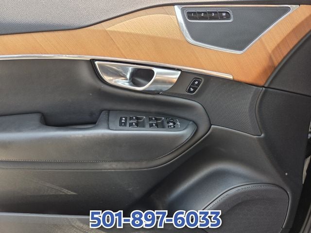 2023 Volvo XC90 B5 Plus