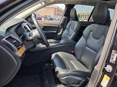 2023 Volvo XC90 B5 Plus
