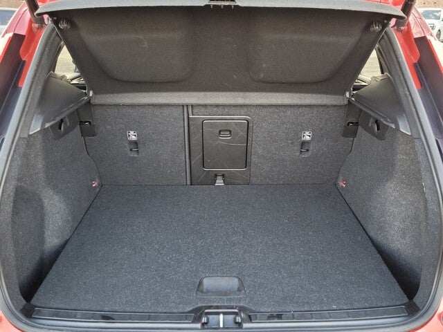 2023 Volvo XC40 B5 Core