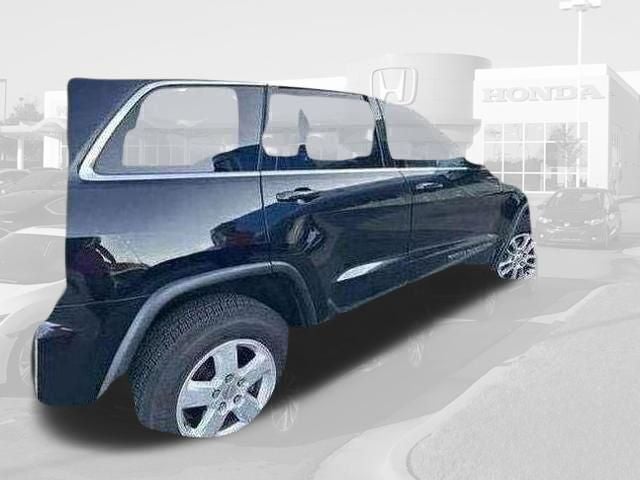 2019 Jeep Grand Cherokee Laredo E