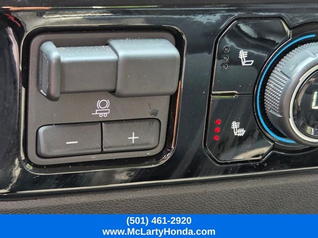 2025 Chevrolet Silverado 1500 LT LT1