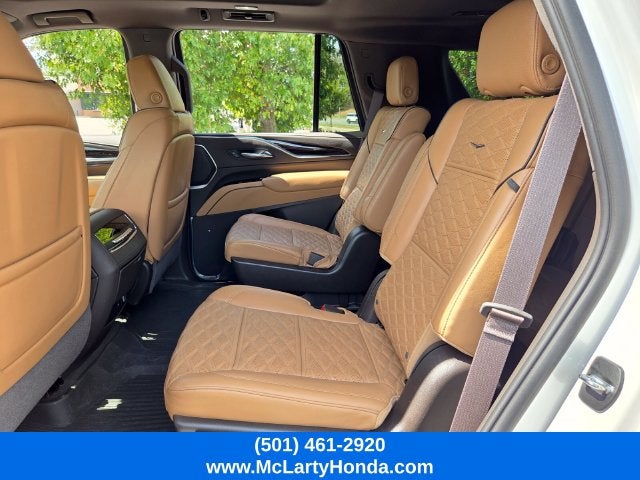 2022 Cadillac Escalade Premium Luxury
