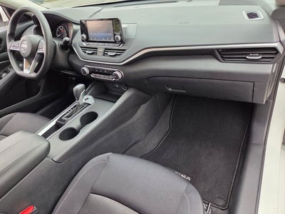 2022 Nissan Altima 2.5 S