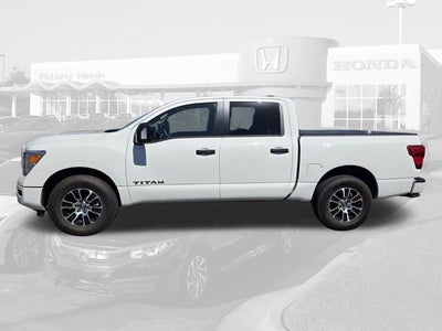 2024 Nissan Titan SV